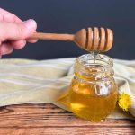 Homemade golden dandelion honey: Easy wildflower “honey”